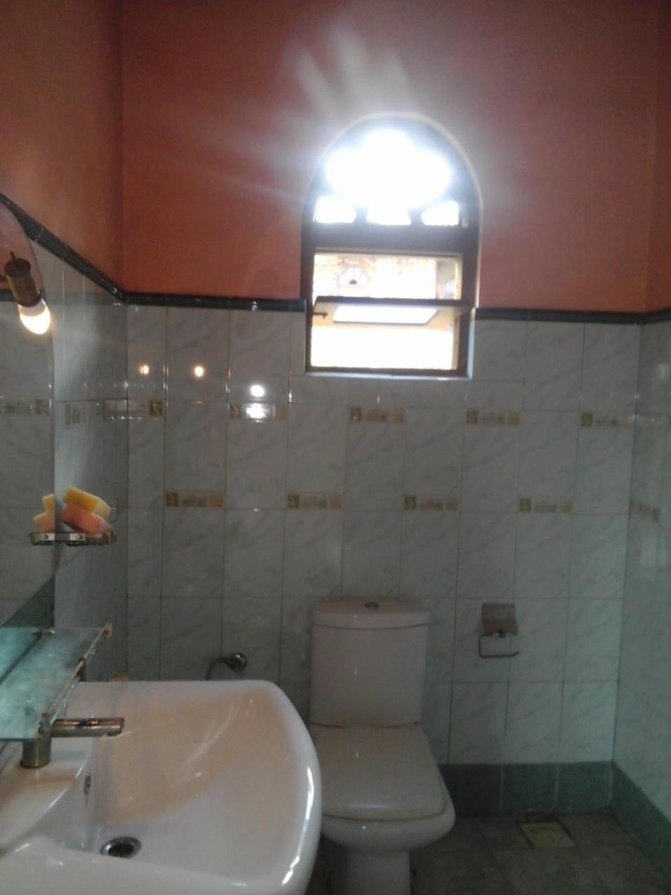 Colombo 20 Minutes By Train Apartment Wattala Luaran gambar